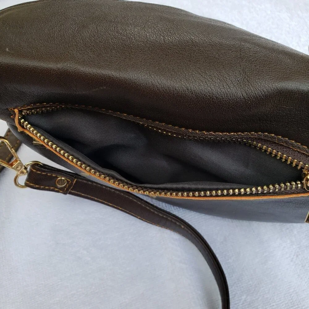 Crossbody Quilted Bag with Adjustable and Detachable Strap